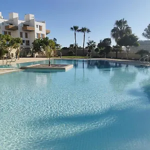 Modern Seafront Flat With A Private Garage , El Médano Spanje